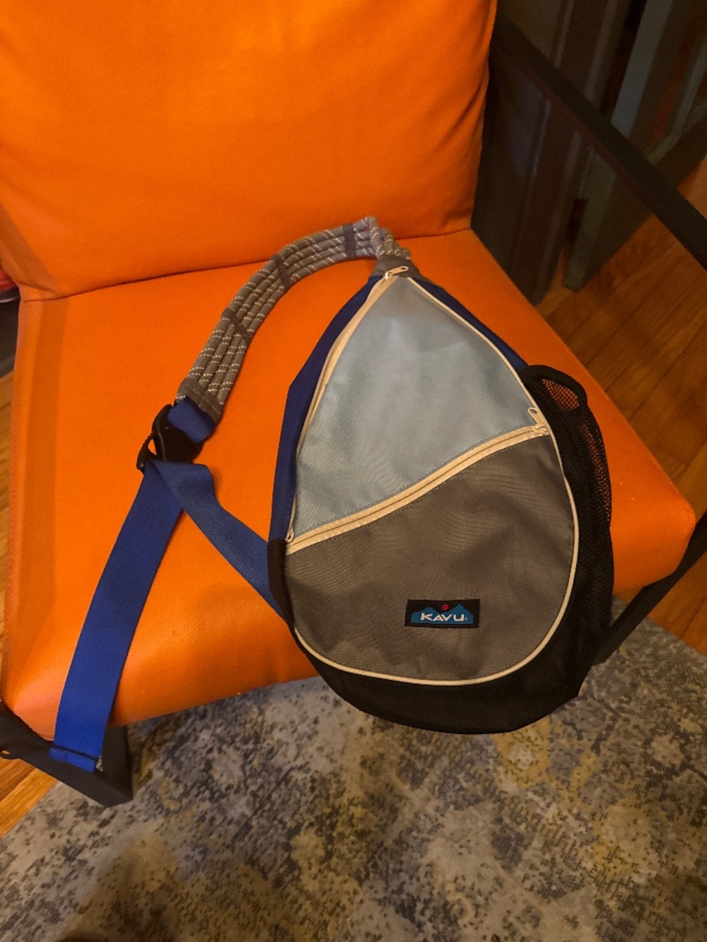 Kavu sling bag